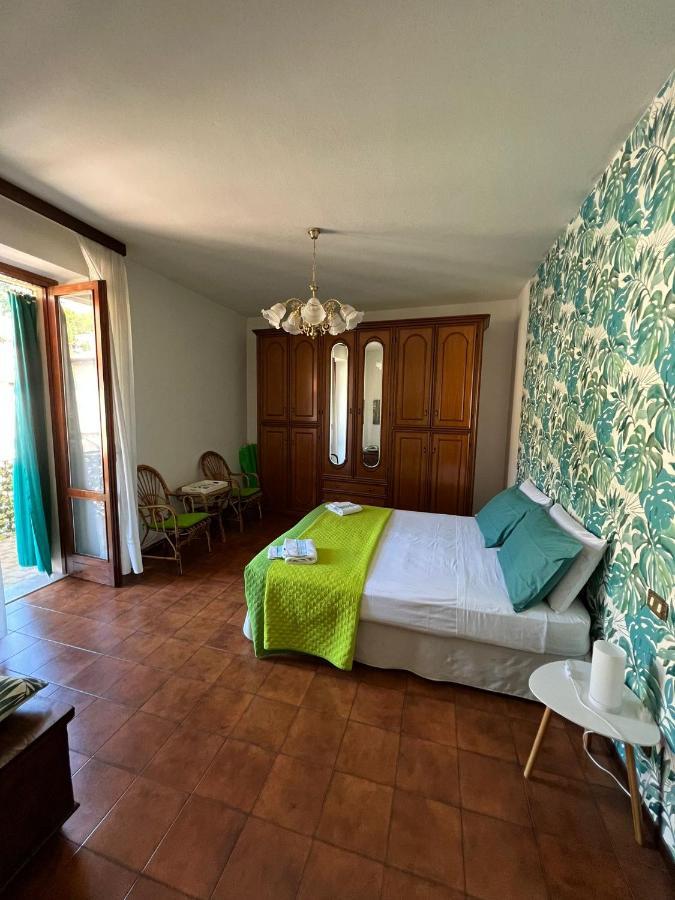 Casa Caterina 2 Storey House, With A Mountain View Toscolano Maderno Luaran gambar